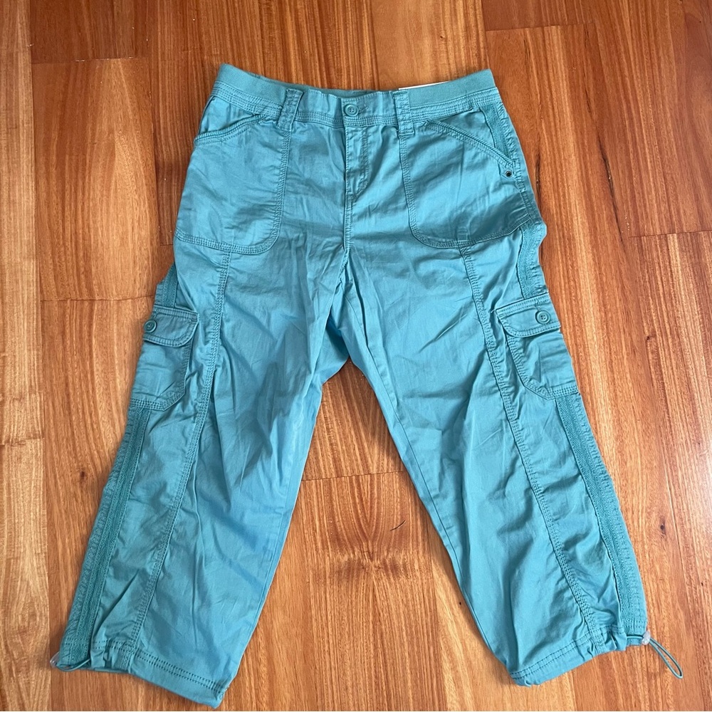 Teal Cargo Capri Pants
